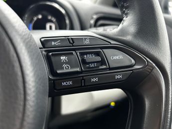 Toyota Yaris 1.5 VVT-h Excel Hatchback Petrol Hybrid E-CVT Euro 6 (s/s) (116 
