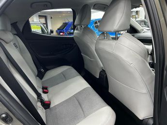 Toyota Yaris 1.5 VVT-h Excel Hatchback Petrol Hybrid E-CVT Euro 6 (s/s) (116 