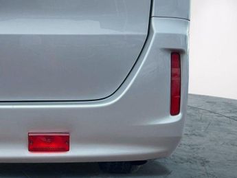 Toyota Voxy Noah Hybrid 1.8 ZWR80 Auto