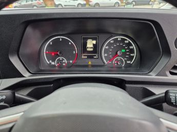 Volkswagen Caddy 2.0 TDI C20 Commerce Pro Panel Van 5dr Diesel DSG SWB Euro 6 (s/