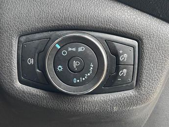 Ford Transit Connect 1.5 TDCi 210 Panel Van 5dr Diesel Manual L2 H1 (119 g/km, 118 bh