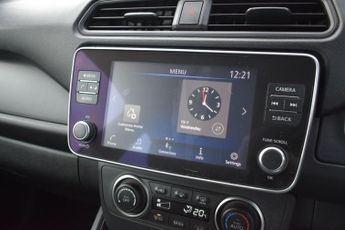 Nissan LEAF 39kWh Acenta Auto 5dr
