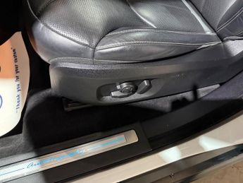 Land Rover Range Rover Evoque 2.0 TD4 Autobiography SUV 5dr Diesel Auto 4WD Euro 6 (s/s) (180 