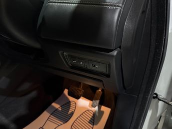 Land Rover Range Rover Evoque 2.0 TD4 Autobiography SUV 5dr Diesel Auto 4WD Euro 6 (s/s) (180 