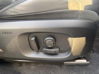 Land Rover Range Rover Evoque 2.0 TD4 HSE Dynamic SUV 5dr Diesel Auto 4WD Euro 6 (s/s) (180 ps