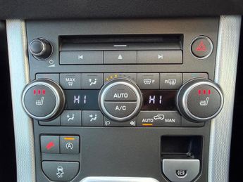 Land Rover Range Rover Evoque 2.0 TD4 HSE Dynamic SUV 5dr Diesel Auto 4WD Euro 6 (s/s) (180 ps