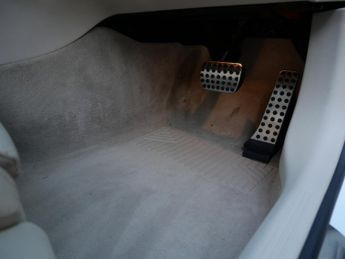 Mercedes-Benz C Class 2.1 C250d AMG Line (Premium Plus) G-Tronic+ Euro 6 (s/s) 2dr Onl