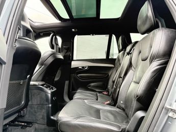 Volvo XC90 2.0h T8 Twin Engine 9.2kWh R-Design SUV 5dr Petrol Plug-in Hybri