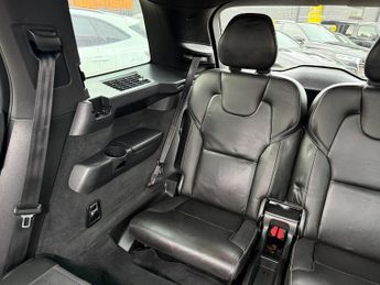 Volvo XC90 2.0h T8 Twin Engine 9.2kWh R-Design SUV 5dr Petrol Plug-in Hybri