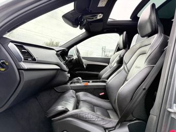 Volvo XC90 2.0h T8 Twin Engine 9.2kWh R-Design SUV 5dr Petrol Plug-in Hybri