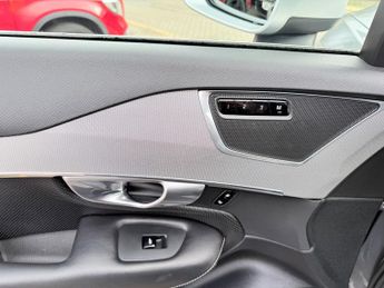 Volvo XC90 2.0h T8 Twin Engine 9.2kWh R-Design SUV 5dr Petrol Plug-in Hybri