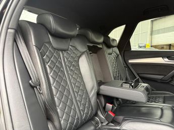 Audi Q5 2.0 TDI S line SUV 5dr Diesel S Tronic quattro Euro 6 (s/s) (190