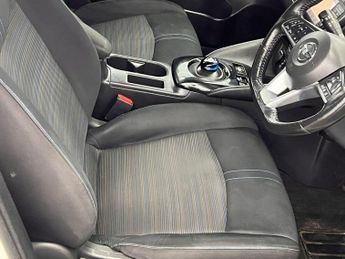 Nissan LEAF 40kWh Acenta Auto 5dr