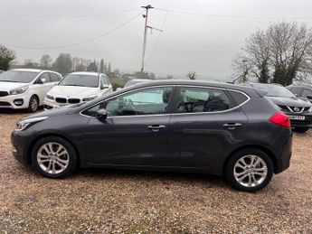 Kia Ceed 1.6 GDi 3 DCT Euro 5 5dr