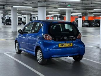 Toyota Aygo 1.0 VVT-i Blue Hatchback 5dr Petrol MultiMode Euro 4 (67 bhp)