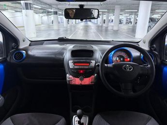 Toyota Aygo 1.0 VVT-i Blue Hatchback 5dr Petrol MultiMode Euro 4 (67 bhp)