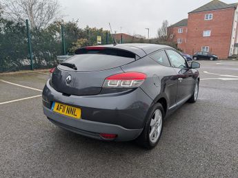 Renault Megane 1.5 dCi Dynamique TomTom Coupe 3dr Diesel Manual Euro 5 (110 ps)