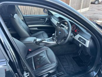 BMW 3 Series 2.0 320d SE Saloon 4dr Diesel Steptronic Euro 5 (184 ps)