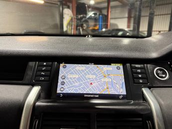 Land Rover Discovery Sport 2.0 TD4 HSE SUV 5dr Diesel Auto 4WD Euro 6 (s/s) (180 ps)