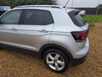 Volkswagen T-Cross 1.0 TSI SEL SUV 5dr Petrol DSG Euro 6 (s/s) (110 ps)