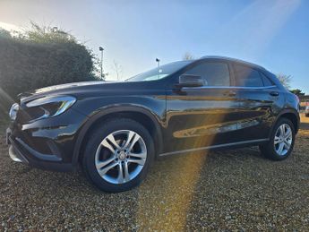 Mercedes-Benz GLA 2.1 GLA200d Sport SUV 5dr Diesel 7G-DCT Euro 6 (s/s) (136 ps)