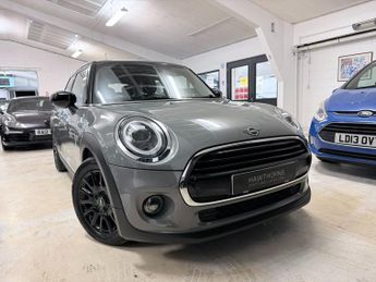 MINI Hatch 1.5 Cooper Classic Hatchback 5dr Petrol Manual Euro 6 (s/s) (136