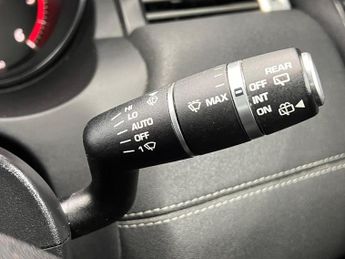 Land Rover Range Rover Evoque 2.0 TD4 HSE Dynamic Auto 4WD Euro 6 (s/s) 3dr