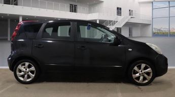 Nissan Note 1.6 16V Tekna Hatchback 5dr Petrol Auto Euro 4 (110 ps)