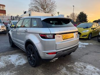 Land Rover Range Rover Evoque 2.0 TD4 HSE Dynamic SUV 5dr Diesel Auto 4WD Euro 6 (s/s) (180 ps