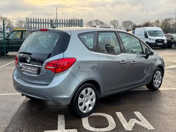 Vauxhall Meriva 1.7 CDTi Exclusiv MPV 5dr Diesel Auto Euro 5 - ONLY 20000 MILES 