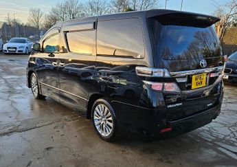 Toyota Vellfire GOLDEN EYES 2 - 2.4L PETROL- UPGRADED CAR -ULEZ/CAZ PASS-FREE 36