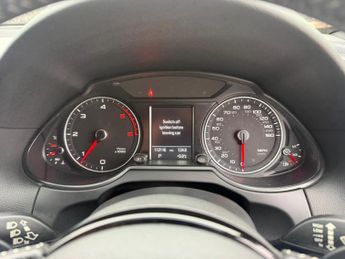 Audi Q5 2.0 TDI S line Plus SUV 5dr Diesel S Tronic quattro Euro 6 (s/s)