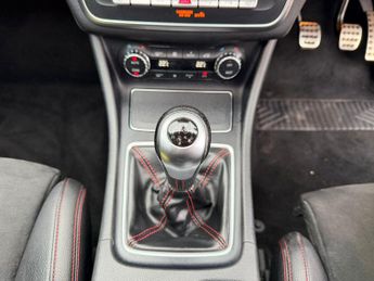 Mercedes-Benz CLA Class 1.6 CLA200 AMG Line Night Edition (Plus) Coupe 4dr Petrol Manual