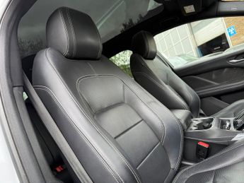 Jaguar I-Pace 400 90kWh HSE SUV 5dr Electric Auto 4WD (400 ps)