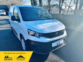 Peugeot Partner 1.5 BlueHDi 1000 Professional Premium + Standard Panel Van 5dr D