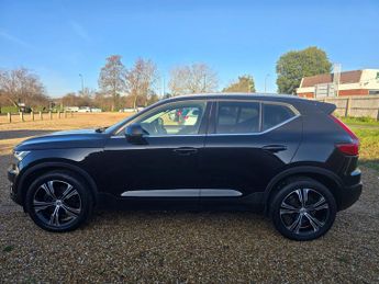 Volvo XC40 2.0 B4 MHEV Inscription Pro SUV 5dr Petrol Hybrid Auto AWD Euro 