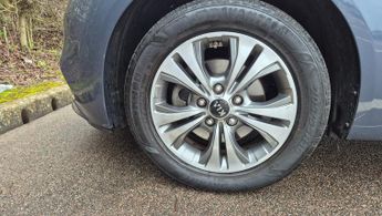 Kia Venga 1.6 2 MPV 5dr Petrol Auto Euro 6 (123 bhp)