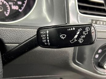 Volkswagen Golf 1.0 TSI Match DSG Euro 6 (s/s) 5dr