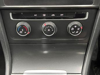 Volkswagen Golf 1.0 TSI Match DSG Euro 6 (s/s) 5dr