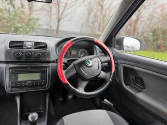 Skoda Fabia 1.2 HTP 6V 1 Hatchback 5dr Petrol Manual (140 g/km, 60 bhp)