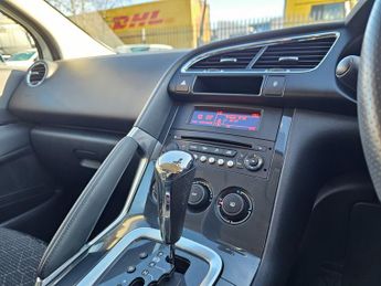 Peugeot 3008 1.6 BlueHDi Active SUV 5dr Diesel EAT Euro 6 (s/s) (120 ps)