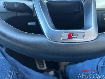 Audi Q5 2.0 TDI 40 S line SUV 5dr Diesel S Tronic quattro Euro 6 (s/s) (