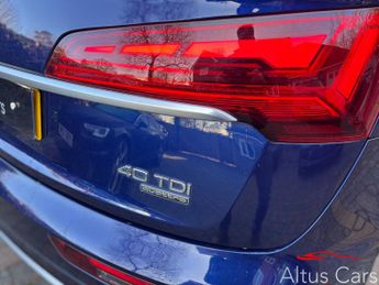 Audi Q5 2.0 TDI 40 S line SUV 5dr Diesel S Tronic quattro Euro 6 (s/s) (