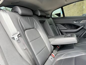 Jaguar I-Pace 400 90kWh SE SUV 5dr Electric Auto 4WD (400 ps)