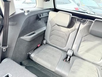 Skoda Kodiaq 1.5 TSI ACT SE L SUV 5dr Petrol DSG Euro 6 (s/s) (7 Seat) (150 p