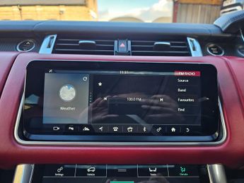 Land Rover Range Rover Sport 3.0 SD V6 Autobiography Dynamic SUV 5dr Diesel Auto 4WD Euro 6 (