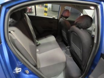 Kia Rio 1.4 2 IPD Hatchback 5dr Petrol Automatic (165 g/km, 95 bhp)