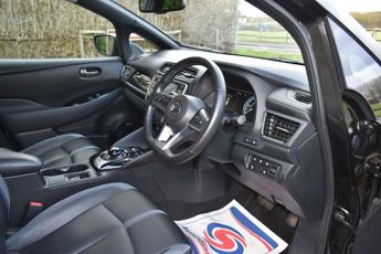 Nissan LEAF 40kWh Tekna Auto 5dr