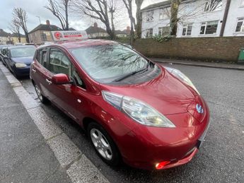 Nissan LEAF 24kWh Hatchback 5dr Electric Auto (107 bhp)