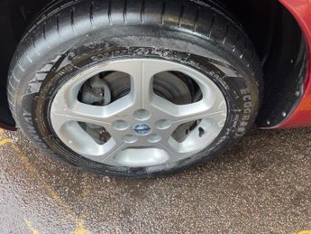 Nissan LEAF 24kWh Hatchback 5dr Electric Auto (107 bhp)